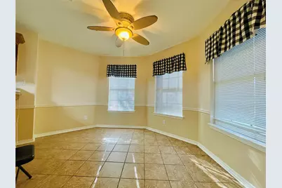 5835 Plantation Drive, Baytown, TX 77523 - Photo 10