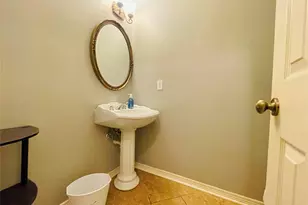 5835 Plantation Dr, Baytown, TX 77523 - Photo 18