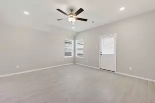 21923 Oia Is Dr, Hockley, TX 77447 - Photo 10