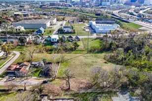 1917 Thomas St, Houston, TX 77009 - Photo 6