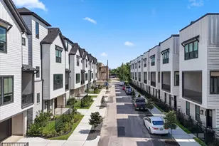 2213 Dennis St, Houston, TX 77004 - Photo 2