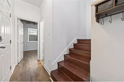 708 W Clay Street, Houston, TX 77019 - Photo 2