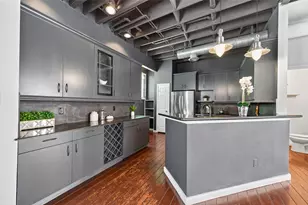 708 W Clay St, Houston, TX 77019 - Photo 16