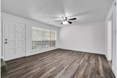 432 Robinson Road, Oyster Creek, TX 77541 - Photo 6