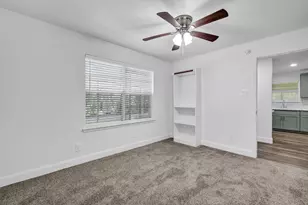 432 Robinson Rd, Oyster Creek, TX 77541 - Photo 26