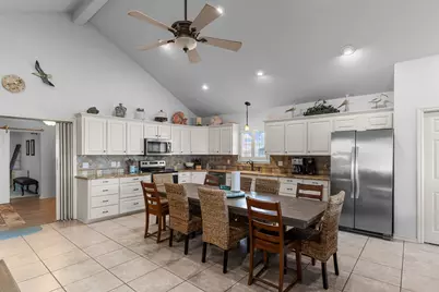 316 Marshall Johnson Avenue S, Port Lavaca, TX 77979 - Photo 14