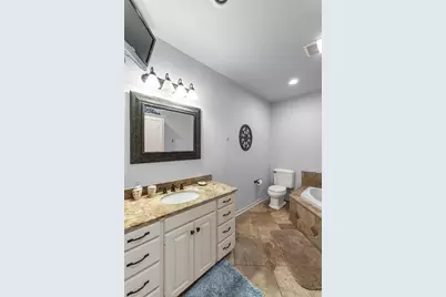 316 Marshall Johnson Avenue S, Port Lavaca, TX 77979 - Photo 30