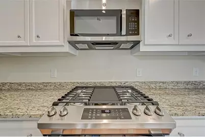 11609 Main Cypress Drive, Houston, TX 77025 - Photo 12