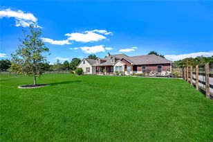 12731 Water Buck Ct, Conroe, TX 77303 - Photo 2