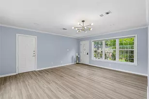 4002 Merrick St, Houston, TX 77025 - Photo 12