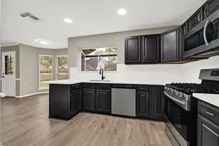 14315 Sun Harbor Dr, Houston, TX 77062 - Photo 8