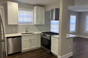 2428 Ave O 1/2 St, Galveston, TX 77550 - Photo 8