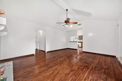 11811 Rowan, Houston, TX 77072 - Photo 16