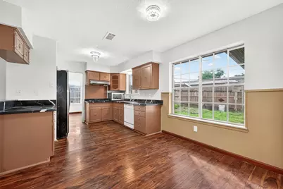 11811 Rowan, Houston, TX 77072 - Photo 14