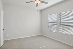 14166 Granger Pointe Ln, Conroe, TX 77302 - Photo 4