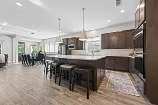 411 Callery Pear Ct, Conroe, TX 77304 - Photo 8