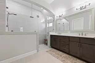 411 Callery Pear Ct, Conroe, TX 77304 - Photo 30