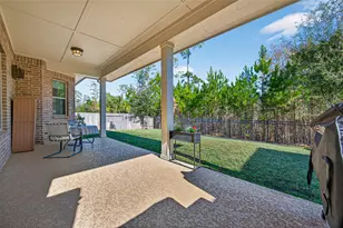 411 Callery Pear Ct, Conroe, TX 77304 - Photo 46