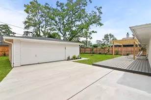 312 W 31st St, Houston, TX 77018 - Photo 34