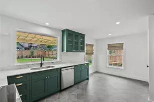 312 W 31st St, Houston, TX 77018 - Photo 22