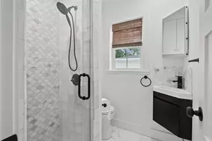 312 W 31st St, Houston, TX 77018 - Photo 32