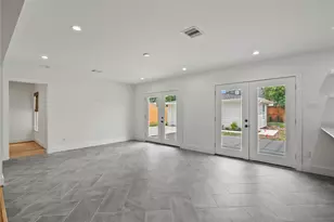 312 W 31st St, Houston, TX 77018 - Photo 14