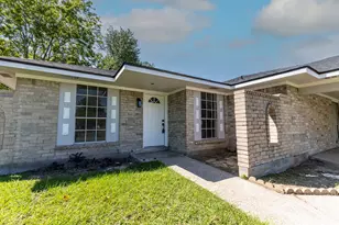 1907 Bunzel St, Houston, TX 77088 - Photo 4