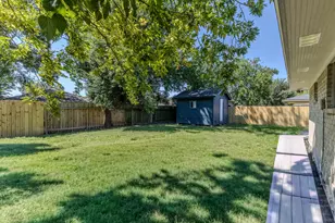 1907 Bunzel St, Houston, TX 77088 - Photo 24