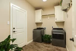 1008 S Belle Dr, Angleton, TX 77515 - Photo 32