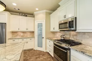1008 S Belle Dr, Angleton, TX 77515 - Photo 20