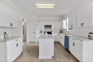 15615 Copano Bay Dr, Sugar Land, TX 77498 - Photo 12