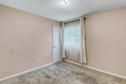 1323 W Donovan Street, Houston, TX 77091 - Photo 16