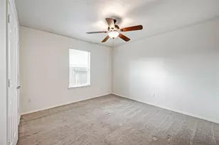 7910 Raven Creek Ln, Cypress, TX 77433 - Photo 24