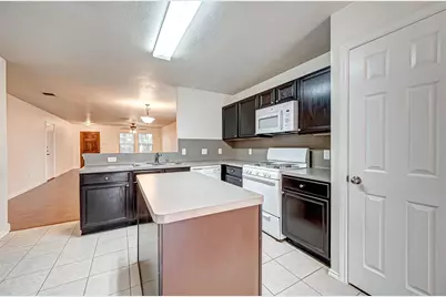 7910 Raven Creek Lane, Cypress, TX 77433 - Photo 20