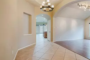 2808 Arbor Brook Ln, Pearland, TX 77584 - Photo 4