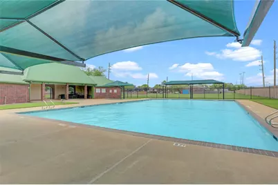 6510 Acorn Court, Pearland, TX 77584 - Photo 8