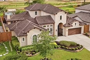 5815 Stratton Woods Dr, Spring, TX 77389 - Photo 2