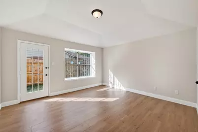 5530 Oak Falls Drive, Houston, TX 77066 - Photo 28