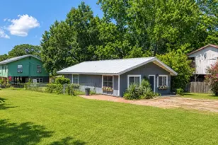 297 Vicki Dr, Livingston, TX 77351 - Photo 14
