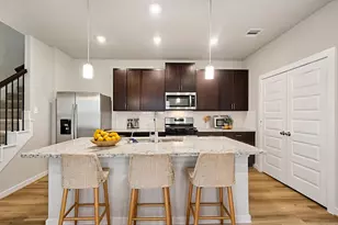 16232 Parish Pointe Ct, Conroe, TX 77302 - Photo 4