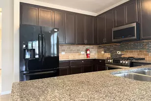 2407 Cactus Bend Dr, Humble, TX 77396 - Photo 8