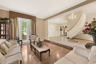 13702 Barons Bridge Drive, Houston, TX 77069 - Photo 6