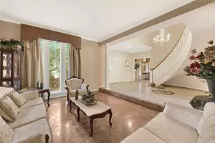 13702 Barons Bridge Dr, Houston, TX 77069 - Photo 6