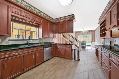 13702 Barons Bridge Drive, Houston, TX 77069 - Photo 18