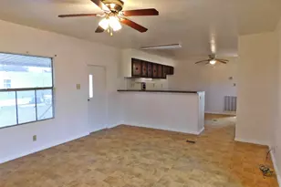 1607 Mallard Ln, Sealy, TX 77474 - Photo 2