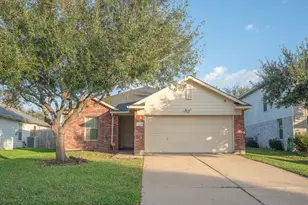 7843 Crescent Village Ln, Richmond, TX 77407 - Photo 1