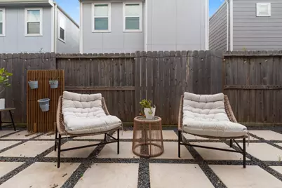 5426 Oriente Lane, Houston, TX 77023 - Photo 22