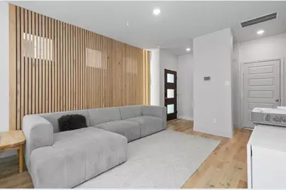 5426 Oriente Lane, Houston, TX 77023 - Photo 6