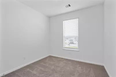 5647 Sanderling Circle, La Marque, TX 77563 - Photo 4