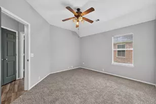 30303 Mesa Valley Dr, Spring, TX 77386 - Photo 16